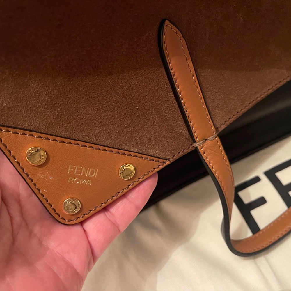 FENDI BAG - Picture 4 of 8